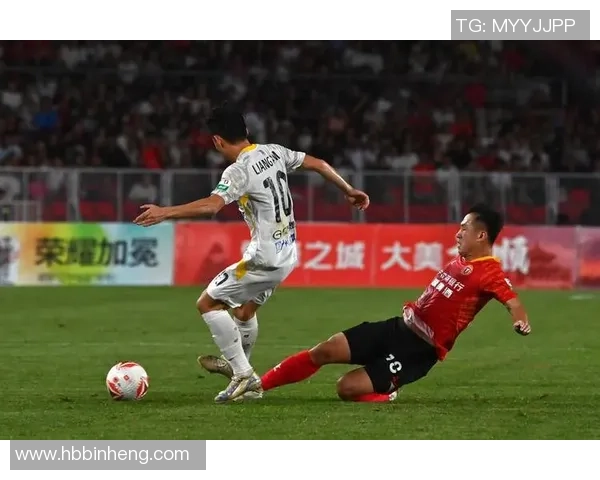 8月2日出生的足球球星们:他们的成就与影响力如何塑造足球历史 8月2日出生的足球球星们:他们的成就与影响力如何塑造足球历史