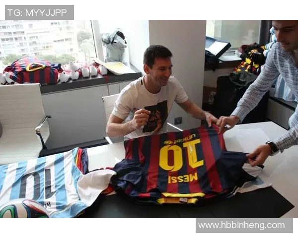 足球巨星亲笔签名收藏与传世价值深度解析